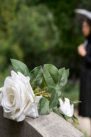 Contact-défunt_Décès_Médium-à-saint-Malo_vie-après-la-mort_Médiumnité-et-communication-avec-le-monde-subtil